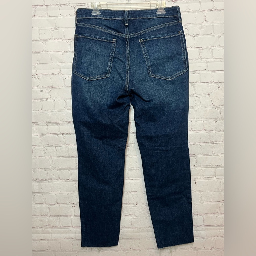 Old Navy High-Waisted Button-Fly O.G. Straight Ripped Cut-Off Jeans - Picture 6 of 16